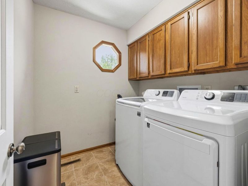 132 Executive Court, Westerville, OH 43081 Photo 22