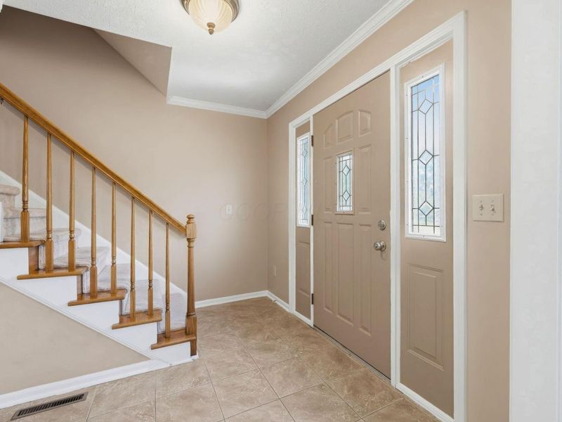 132 Executive Court, Westerville, OH 43081 Photo 3