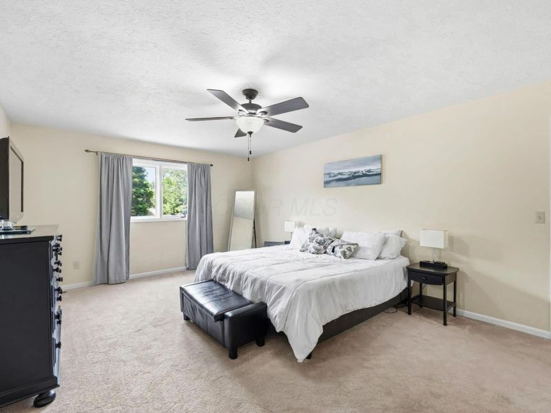 132 Executive Court, Westerville, OH 43081 Photo 32