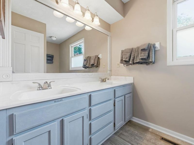 132 Executive Court, Westerville, OH 43081 Photo 41