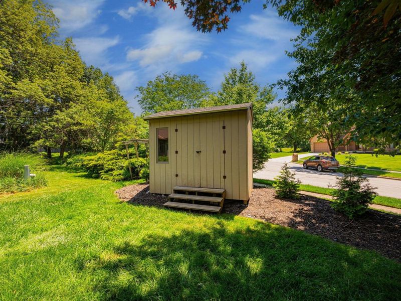 132 Executive Court, Westerville, OH 43081 Photo 68