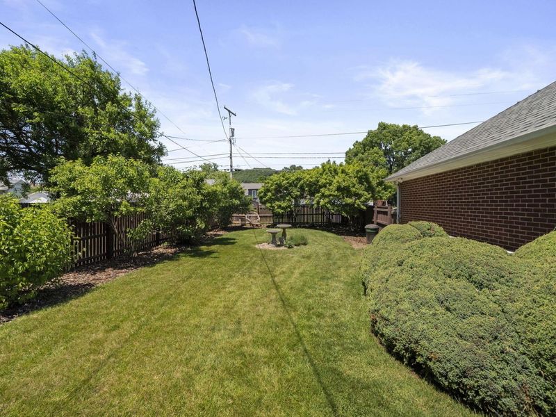 525 E 5th Avenue , Lancaster, OH 43130 Photo 79
