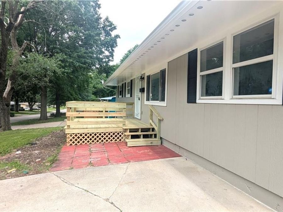Property Image 40