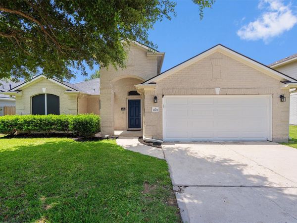 1207 Utopia LN, Hutto, TX 78634