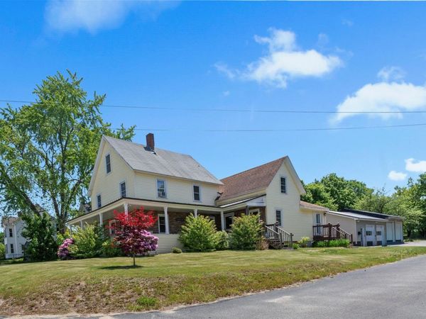 7 School Street, Allenstown, NH 03275