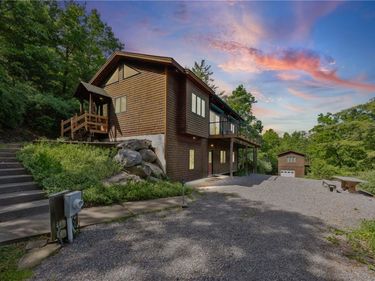 6218 Hawks Road , Naples, NY 14512