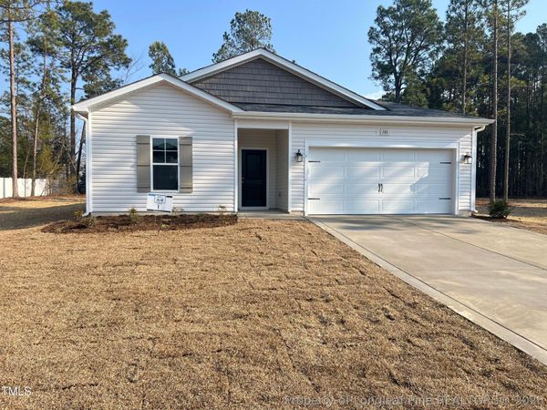 186 Dawn Run, Raeford, NC 28376