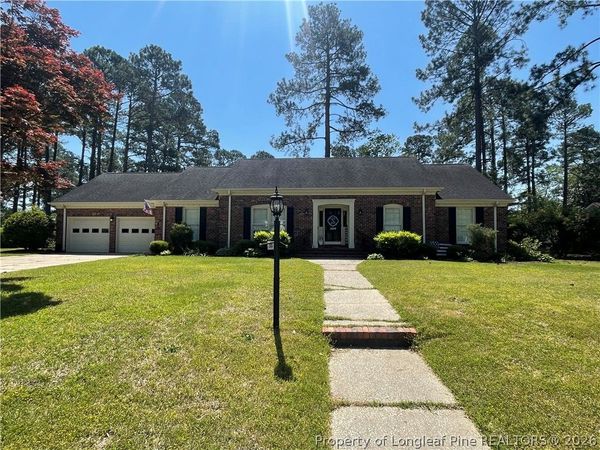 309 Thorncliff Drive, Fayetteville, NC 28303
