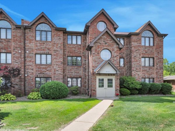 8771 W WATERFRONT Drive , Unit 1B, Palos Hills, IL 60465