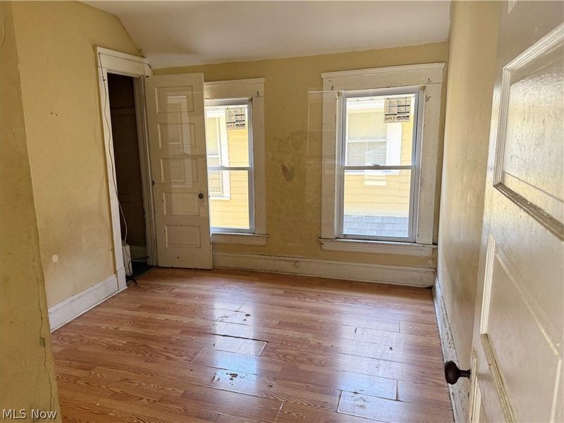 3180 W 105th Street, Cleveland, OH 44111 Photo 5