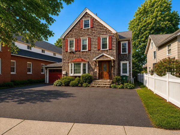 53 Main Street , Lloyd, NY 12528