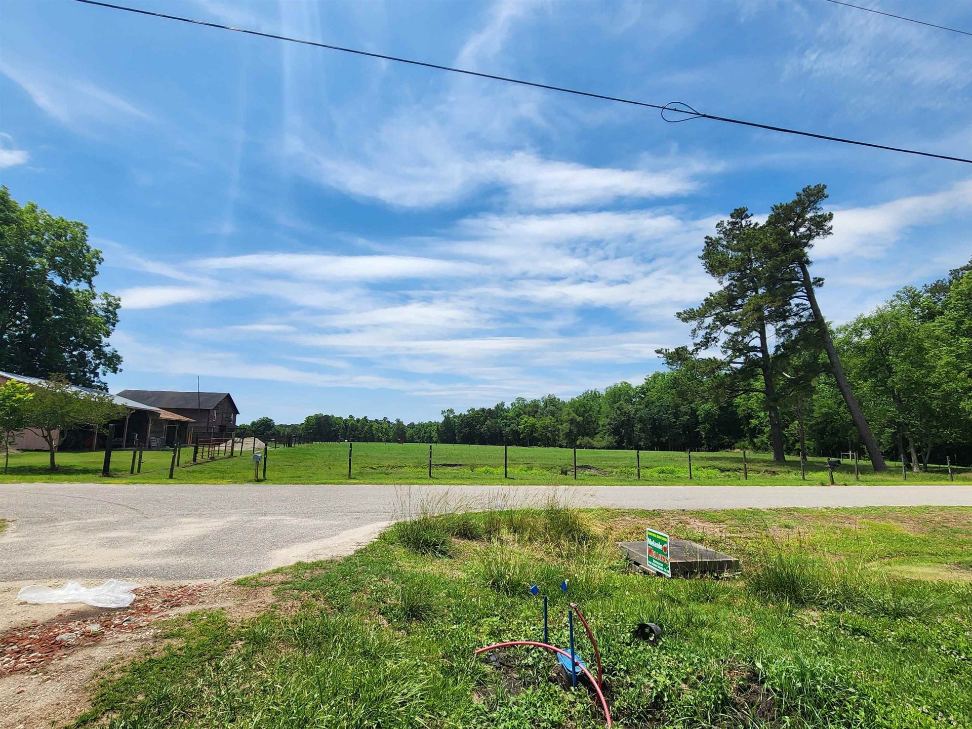 190 Sunshine Rd.  Photo 4