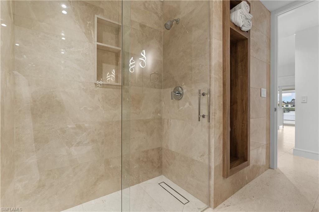 72 N Barfield Dr, Marco Island, FL 34145 Photo