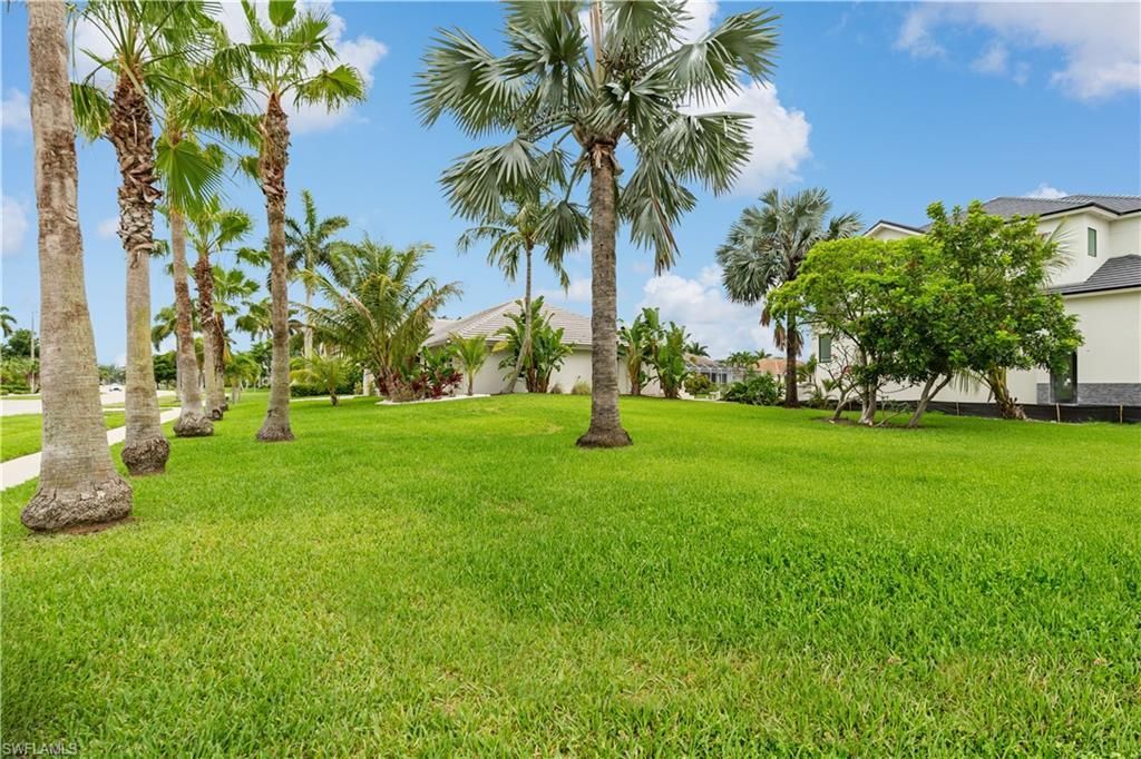 72 N Barfield Dr, Marco Island, FL 34145 Photo