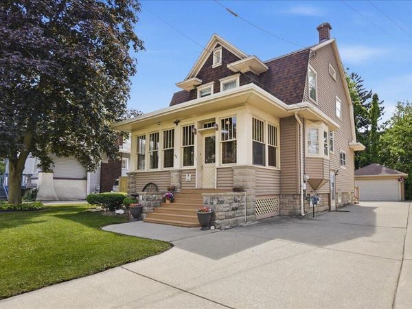 317 S East Street , Crown Point, IN 46307