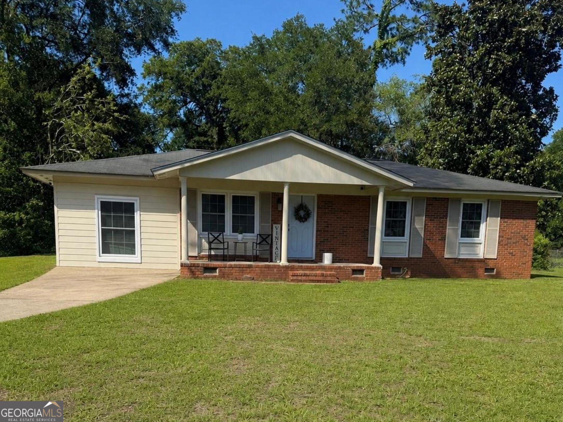 418 Vintage Road, Albany, GA 31705 Main Photo