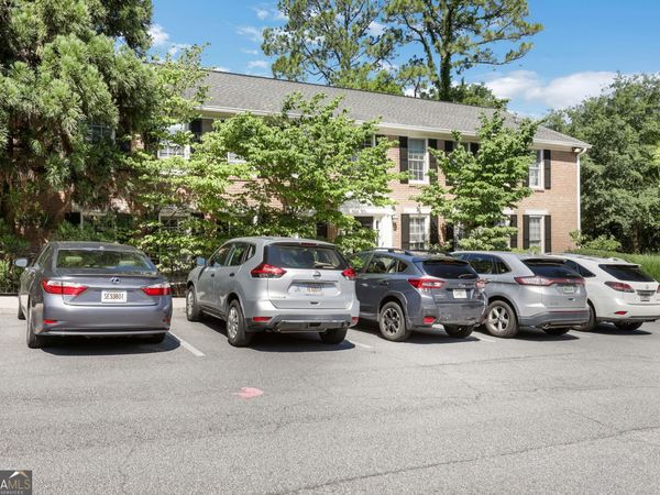 1101 Collier Road NW, Unit P5, Atlanta, GA 30318