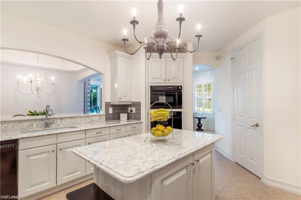 2864 Tiburon Blvd E, Unit 101, Naples, FL 34109 Photo