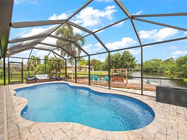1721 Club House RD, NORTH FORT MYERS, FL 33917