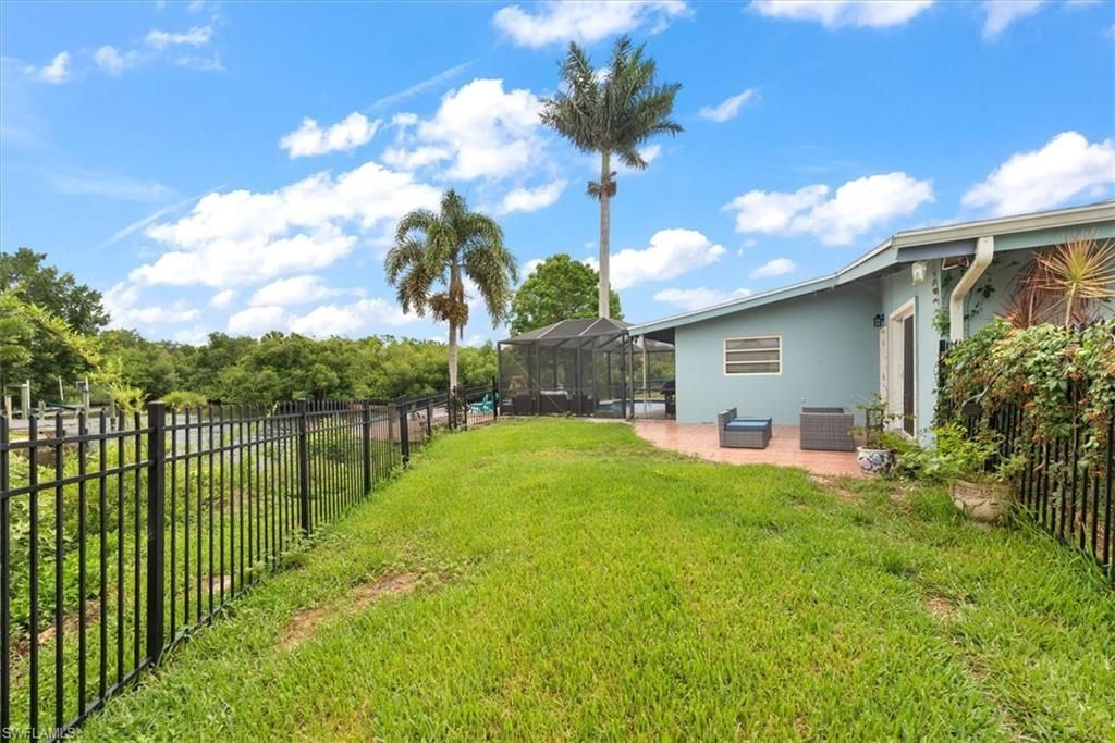 1721 Club House Rd, North Fort Myers, FL 33917 Photo