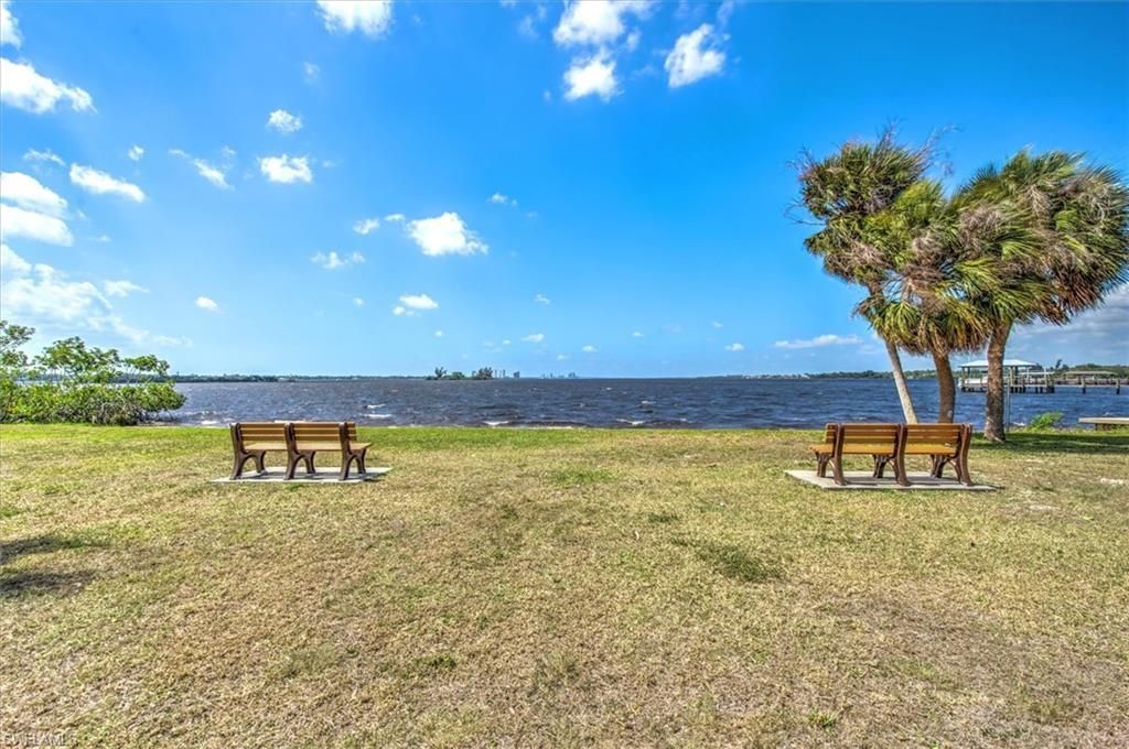 1721 Club House Rd, North Fort Myers, FL 33917 Photo