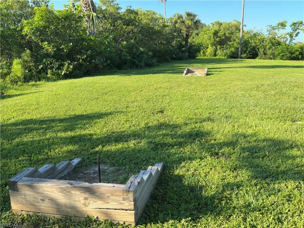 1721 Club House Rd, North Fort Myers, FL 33917 Photo