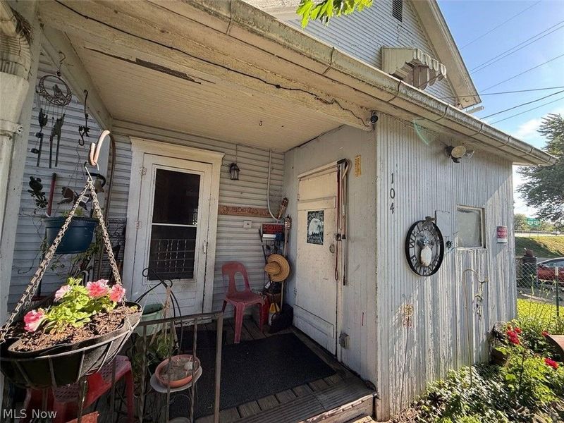 104 Chestnut Street, Coshocton, OH 43812 Photo 25