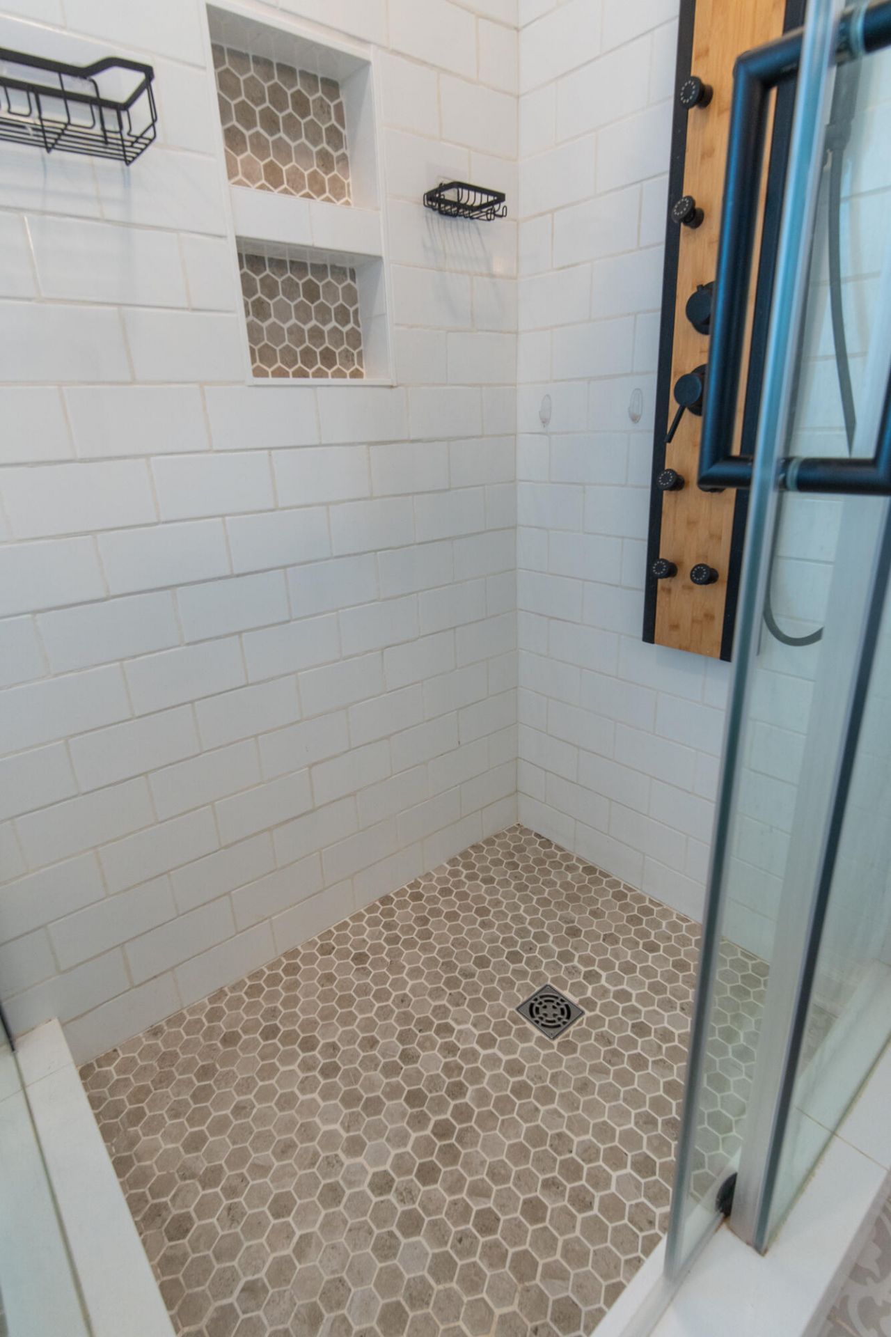 253 Cameron Street Photo 12