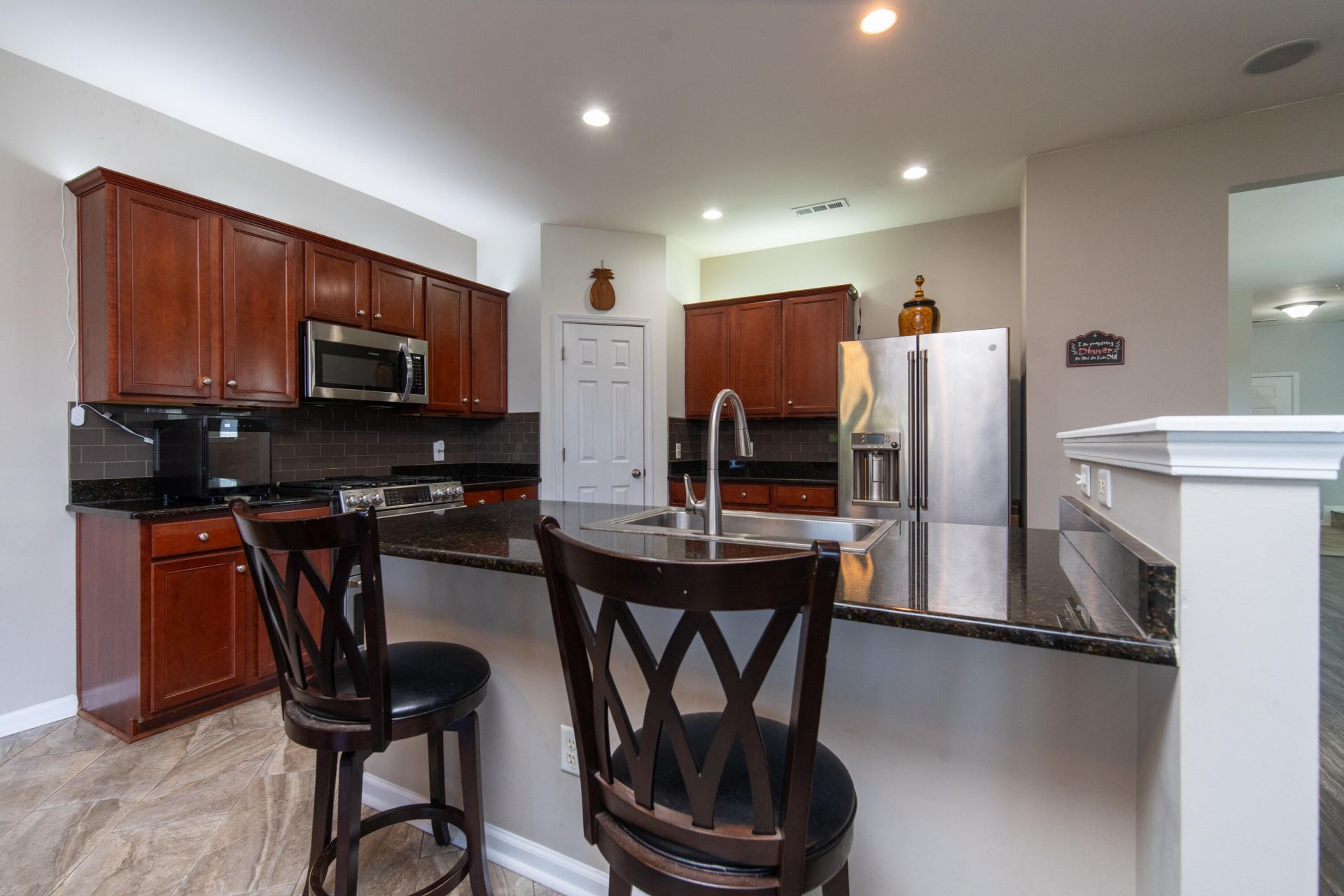 253 Cameron Street Photo 22