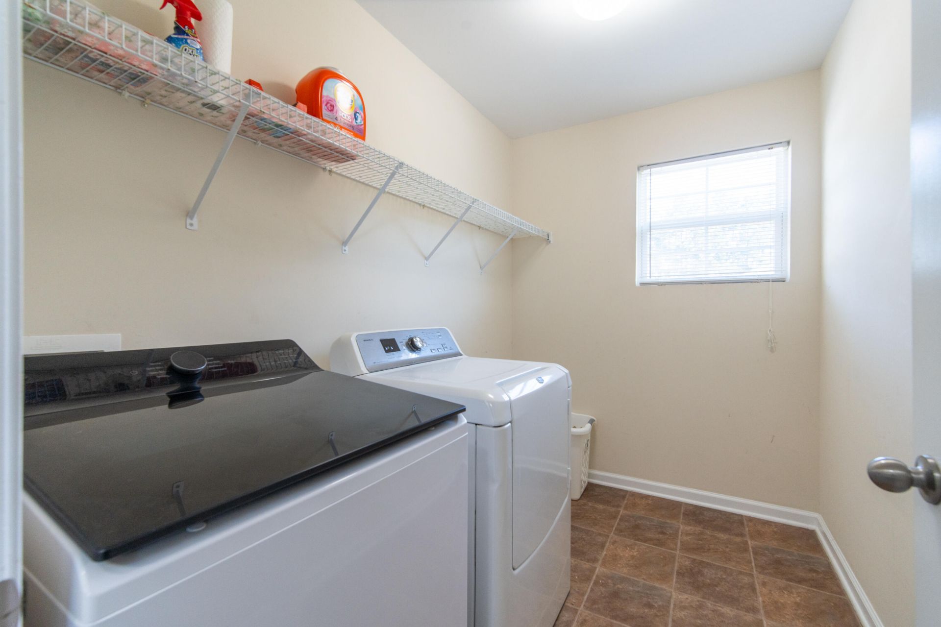253 Cameron Street Photo 42