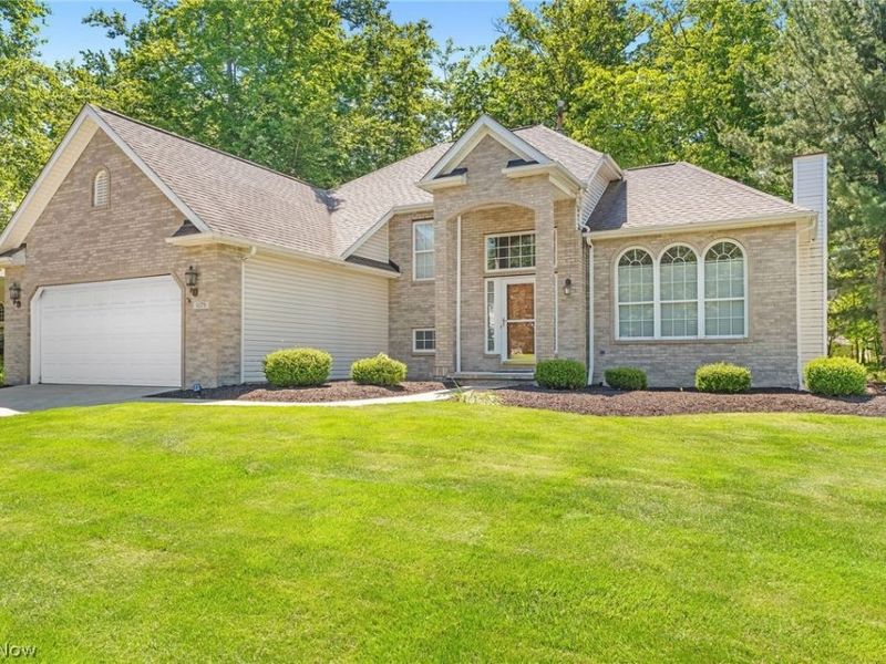 1179 Vineyard Drive, Medina, OH 44256 Photo 2