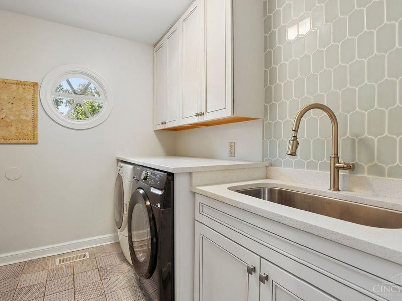 8383 Ellenwoods Drive, Sycamore Township, OH 45249 Photo 33