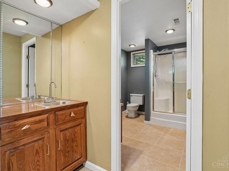 8383 Ellenwoods Drive, Sycamore Township, OH 45249 Photo 50