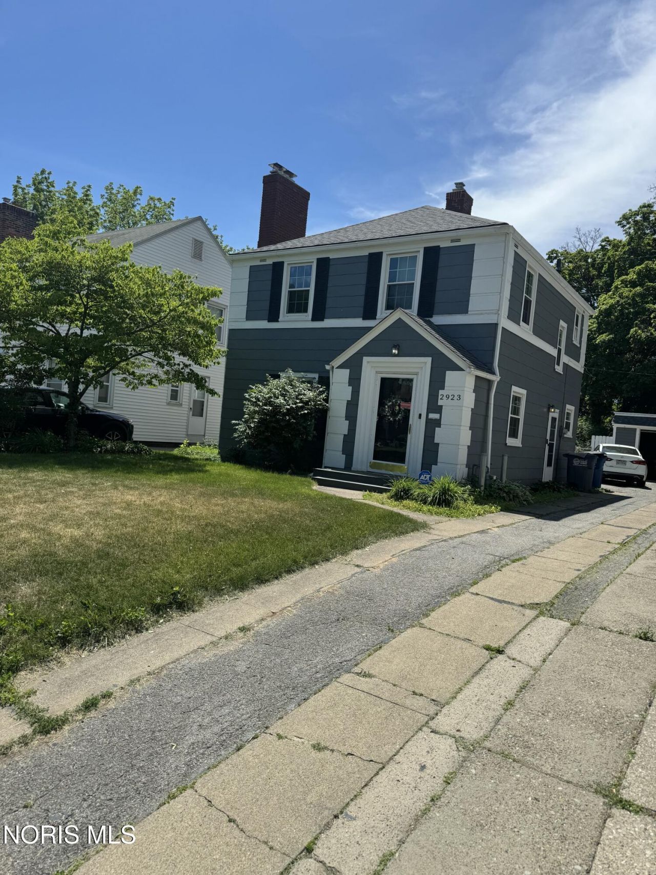 2923 Sherbrooke Road , Toledo, OH 43606 Main Photo