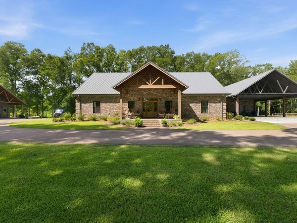 225 Coats, Mount Olive, MS 39119