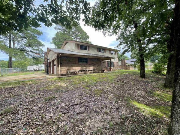 137 Northgate Northgate Drive , De Queen, AR 71832