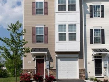 155 SCHRAMM LOOP , STEPHENS CITY, VA 22655