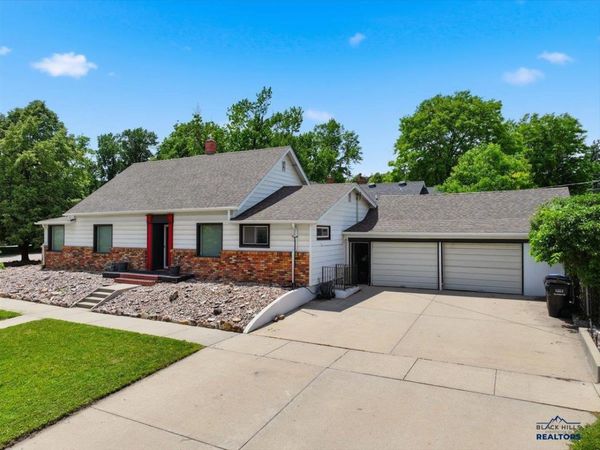 1615 9TH, Rapid City, SD 57701