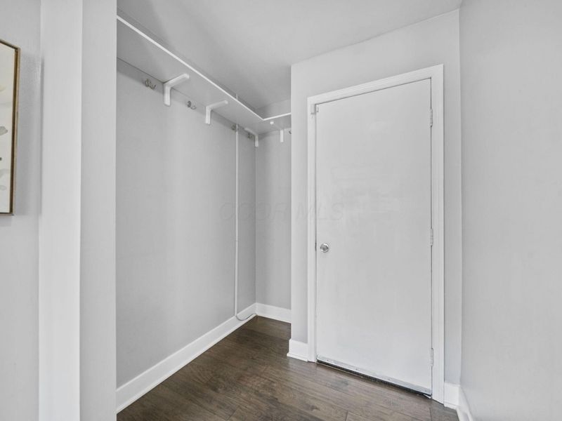 5657 Pauley Court , Columbus, OH 43235 Photo 12