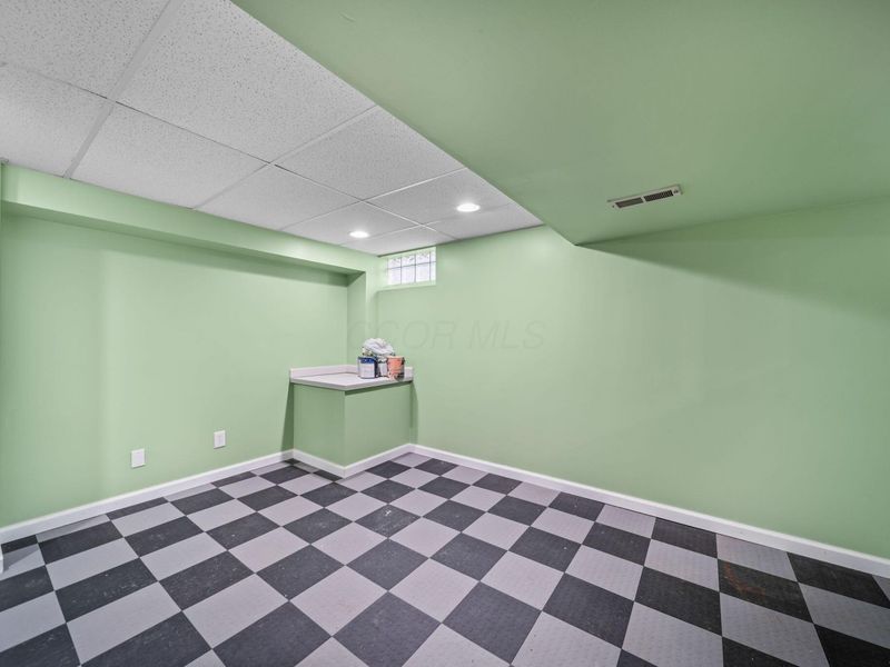 5657 Pauley Court , Columbus, OH 43235 Photo 24