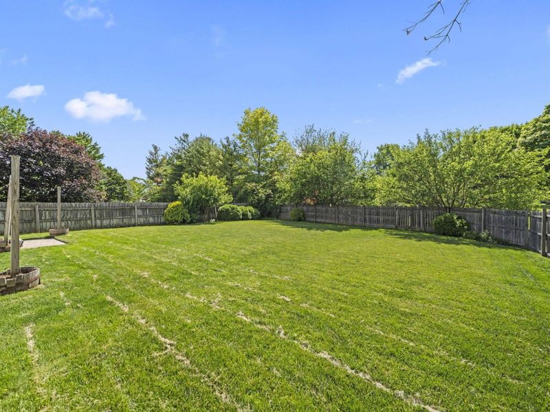 5657 Pauley Court , Columbus, OH 43235 Photo 28