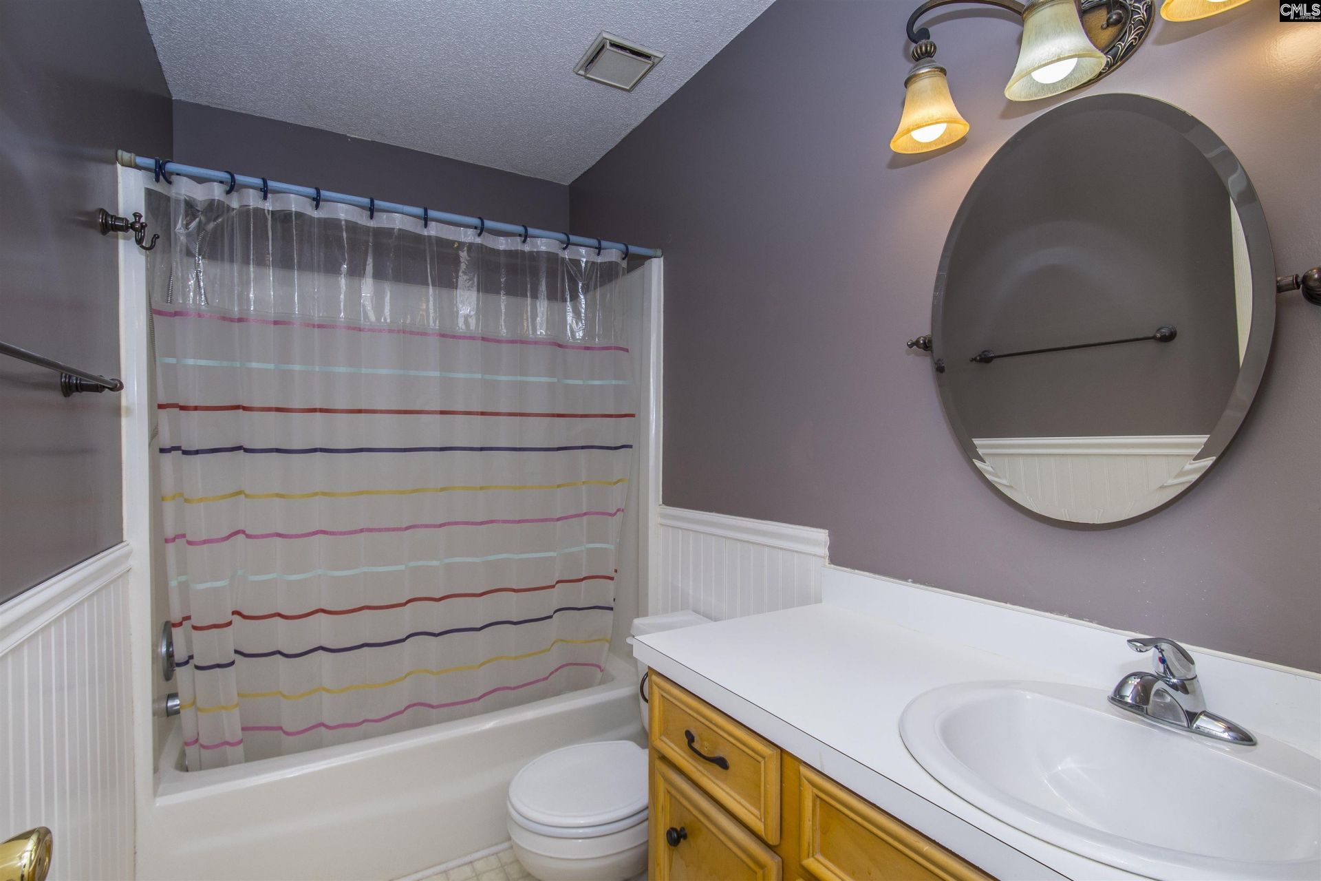 108 Pin Oak Court  Photo 23