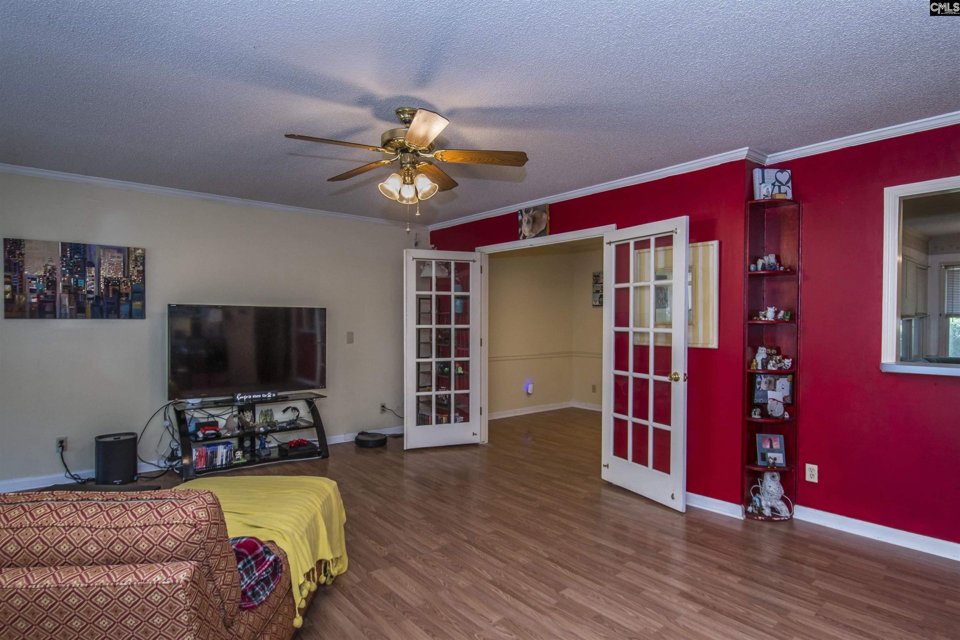 108 Pin Oak Court  Photo 5