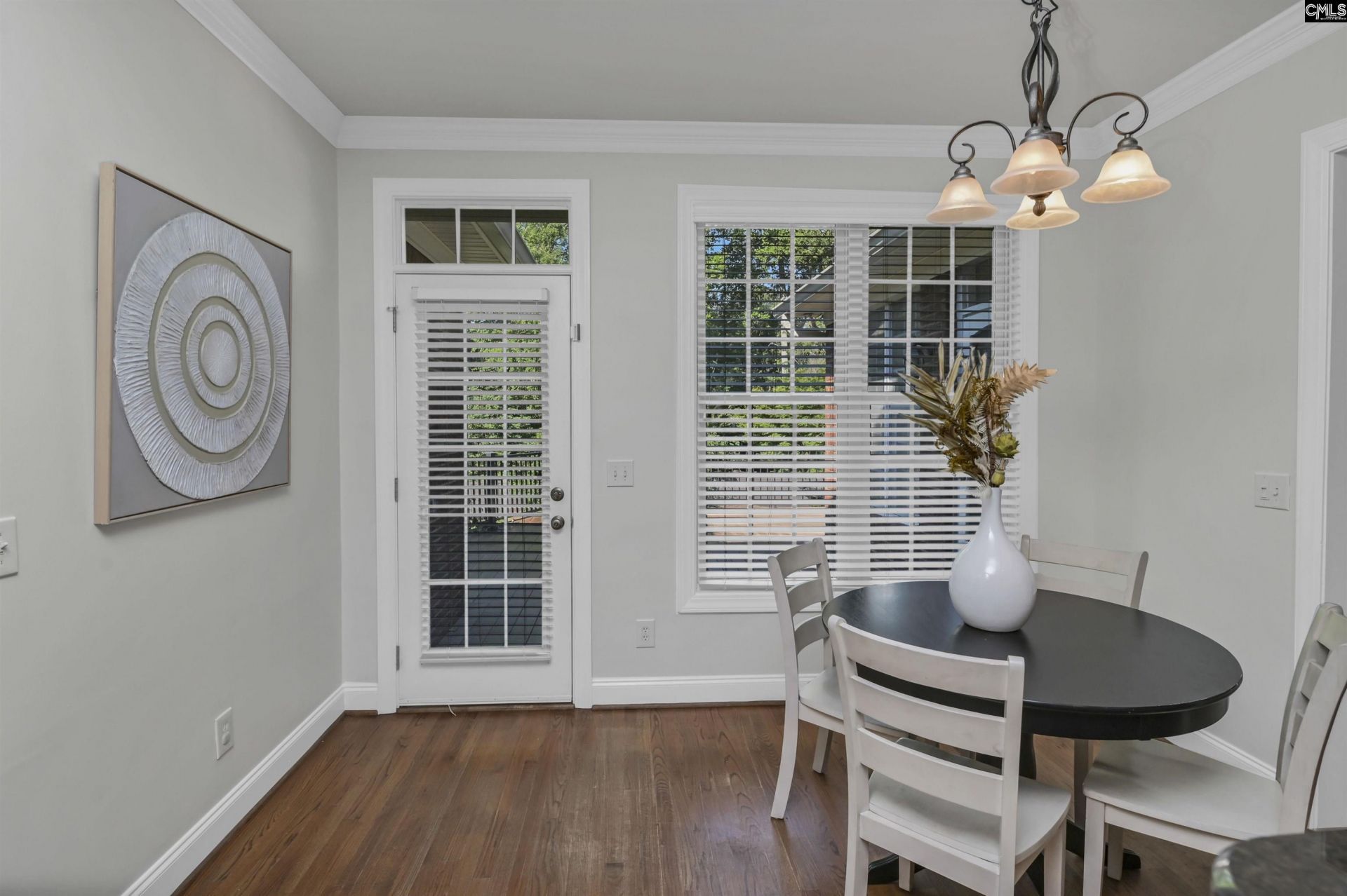 18 Walnut Wood Court  Photo 19