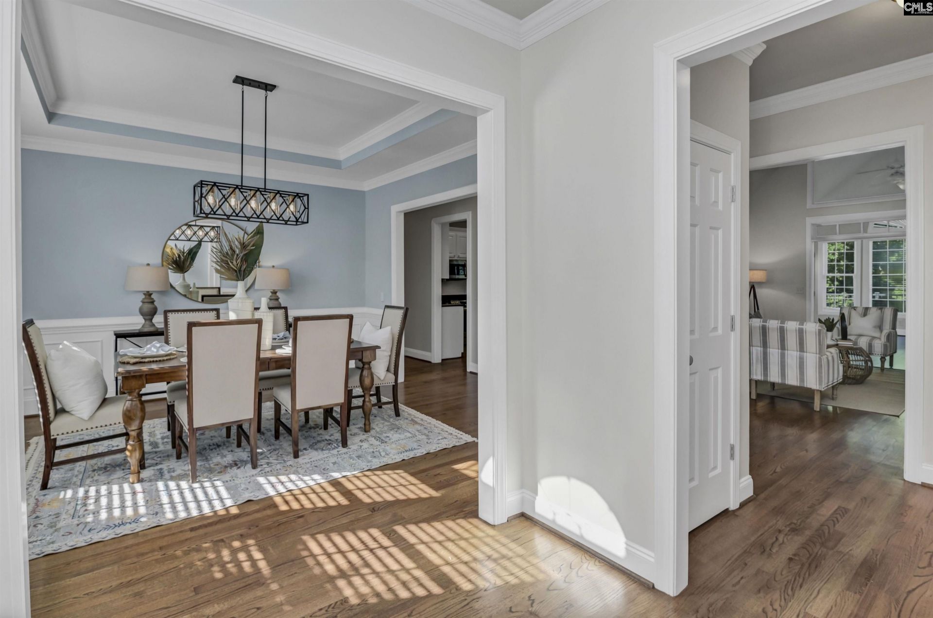 18 Walnut Wood Court  Photo 5