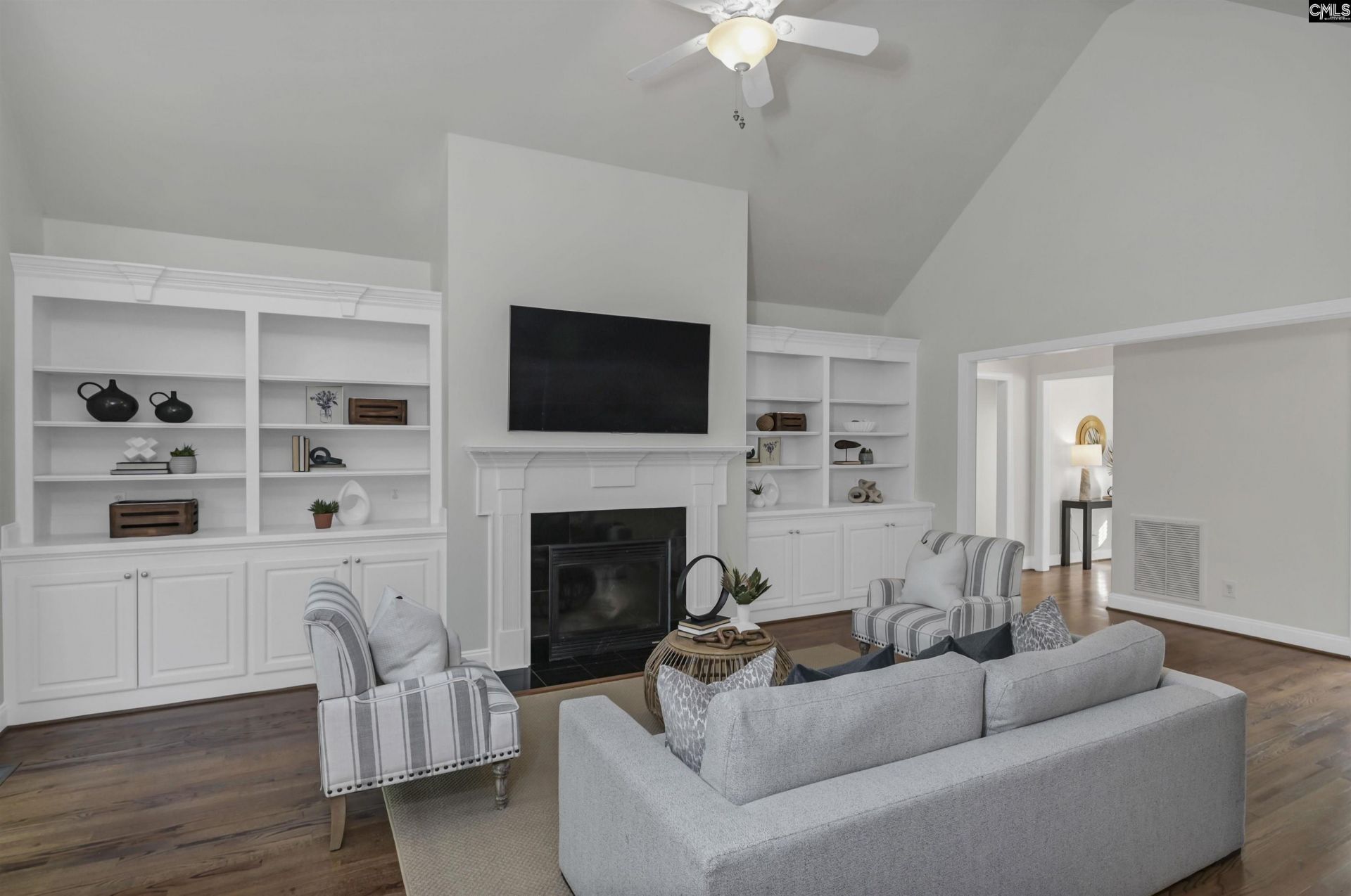 18 Walnut Wood Court  Photo 8