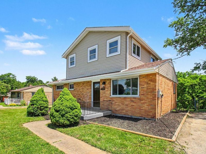 6004 Snyder Road, Green Township, OH 45247 Photo 3