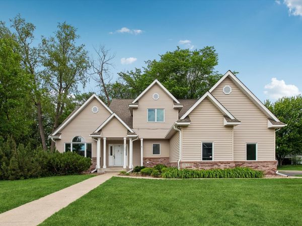 17123 Jonathan Court , Lakeville, MN 55044