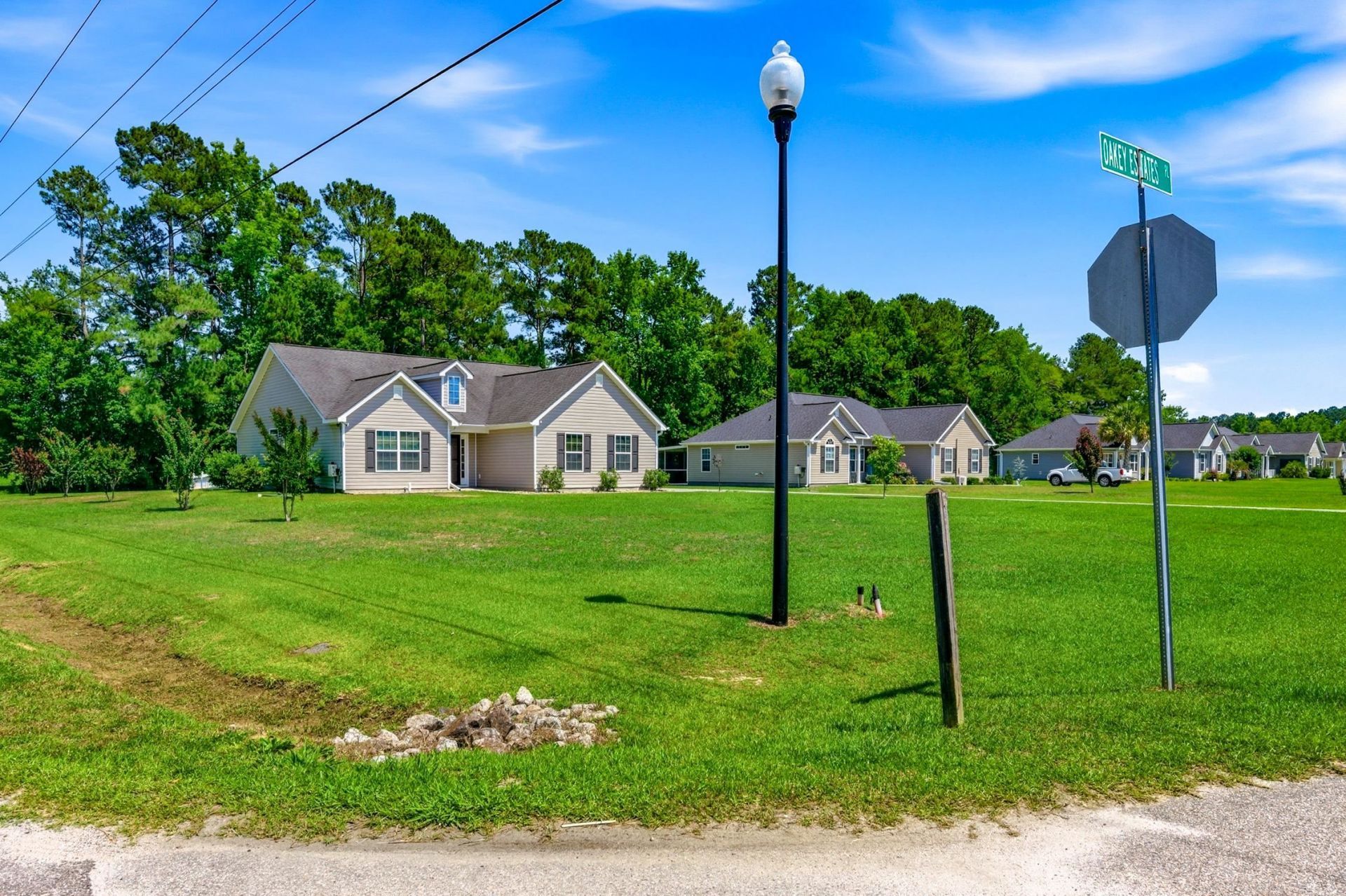 101 Oakey Estates Dr.  Photo 4