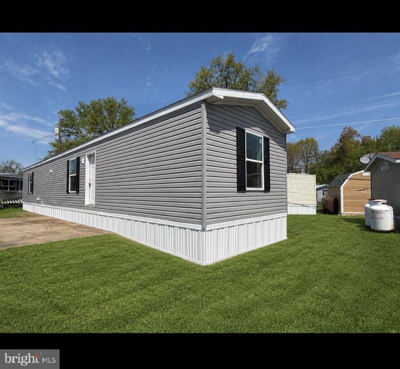183 EBY LANE , MIDDLETOWN, PA 17057